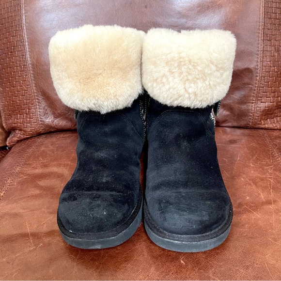 UGG Australia Genuine Suede & Shearling Lined & Trimmed Ankle Boots Size 8 - Picture 5 of 10